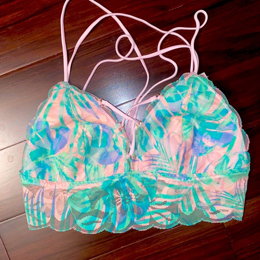Brand new PINK bralette!